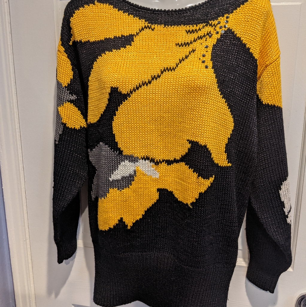 Vintage Hand Loomed Sweater Size S